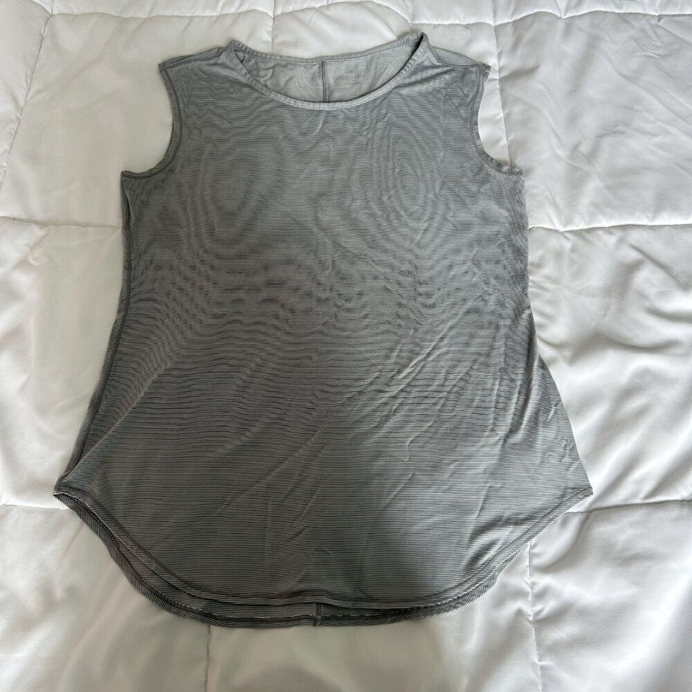 Athleta Womens Small S Shanti Micro Stripe Tank Top Gray White Workout Yoga